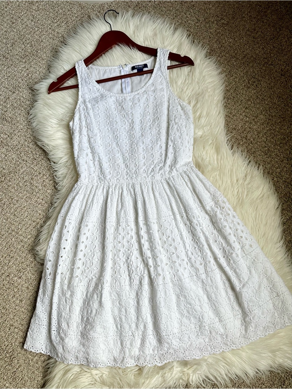 Old Navy White Eyelet Sleeveless Midi Dress